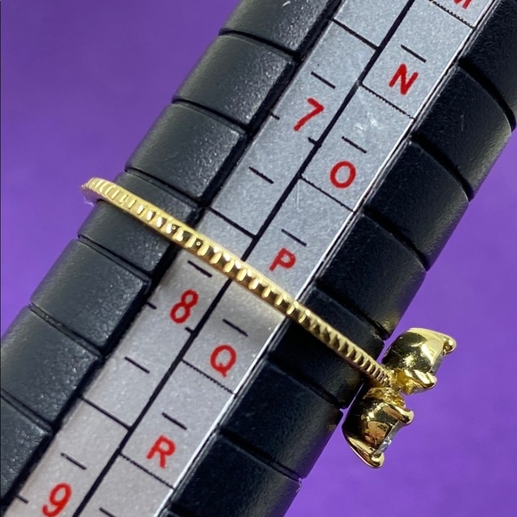 💛 Classic Gold Plated Crystal Women's Ring - Picture 3 of 7